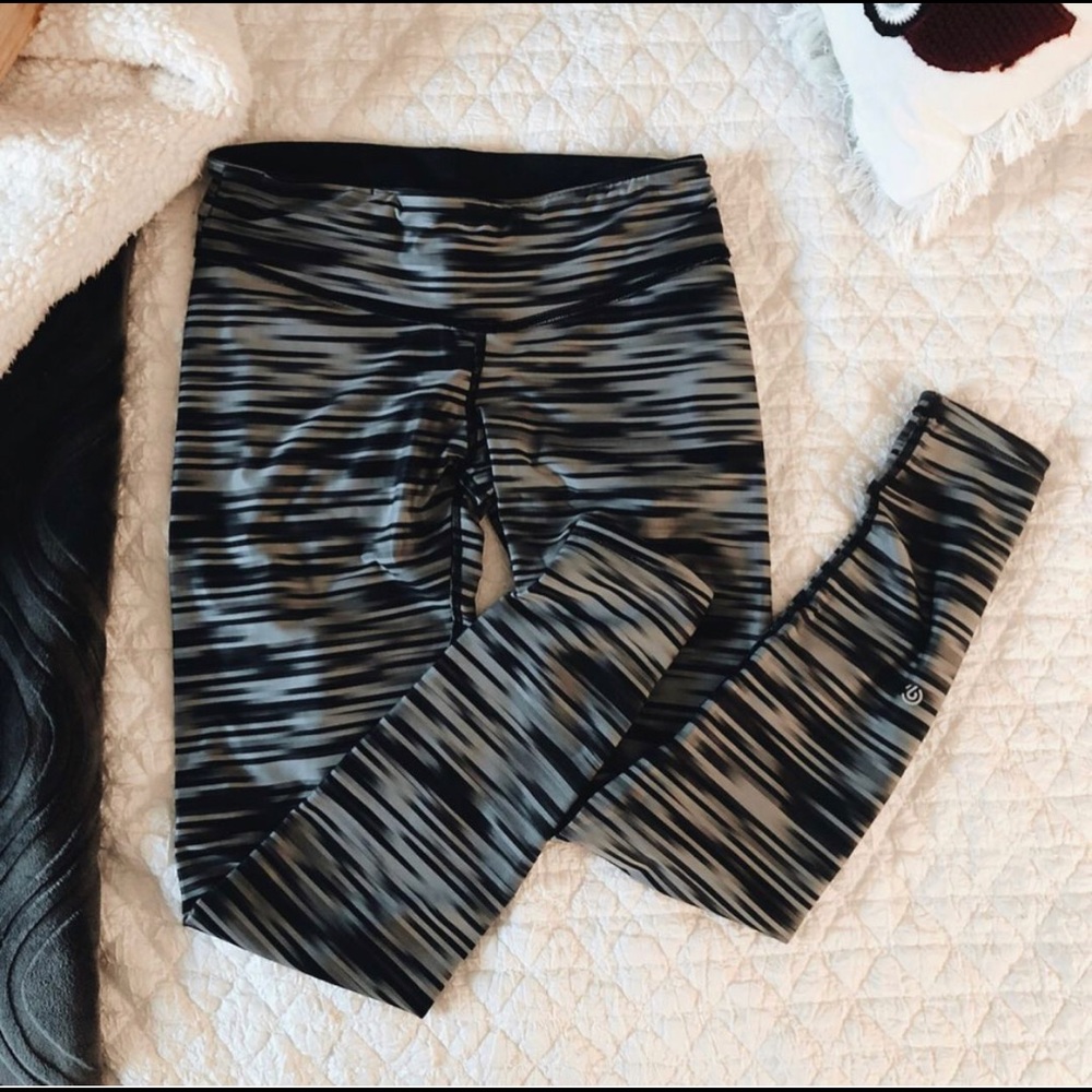 reversible leggings